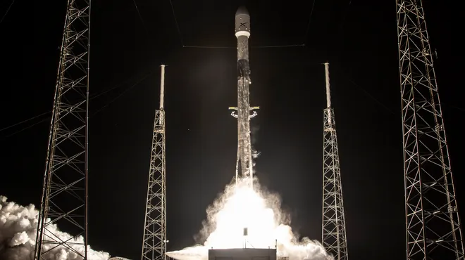 SpaceX-22-Starlink-Satellites
