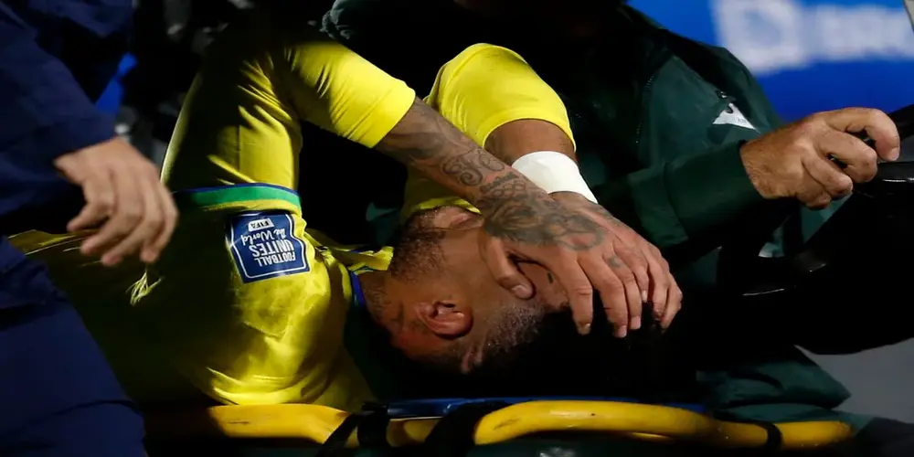 Neymar-Brazil-Uruguay-world-cup-knee-injury-2023